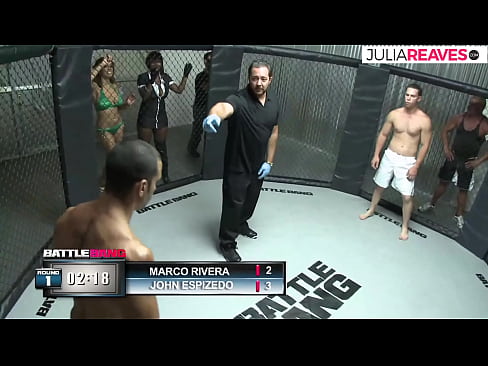 ❤️ Ultimate Fighter трахає номерну дівчину відразу після бою на рингу ️ Порно-відео у нас ️❤